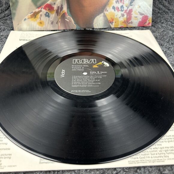 John Denver - Greatest Hits Volume 2 - RCA Records Pressing AQL1-2195 - Picture 3 of 9